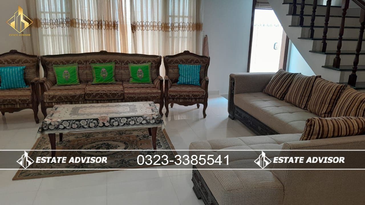 500 Square Yards Bungalow Available for Sale (12 Years old) - 7