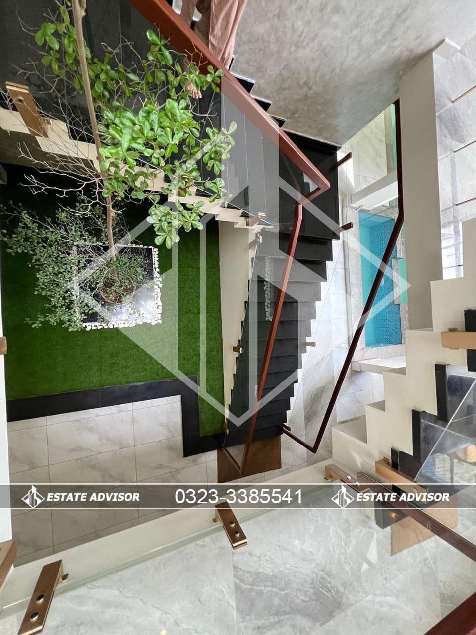 Outclassed 1 year old 800 Yards Perfectly Designed Bungalow Available for Sale in Phase VI DHA Karachi - 14