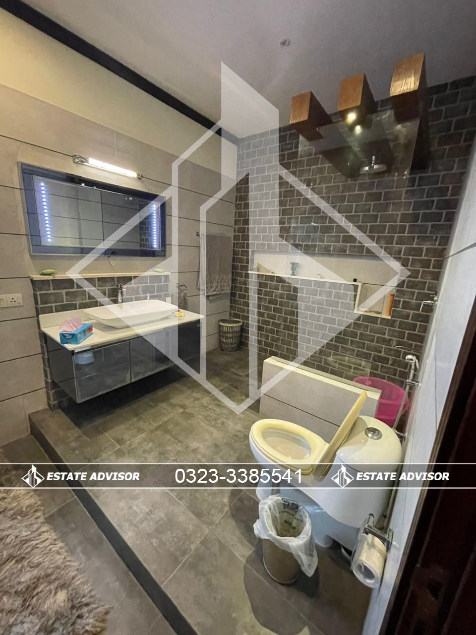 Luxury Living in DHA Phase VI, Karachi! - 10