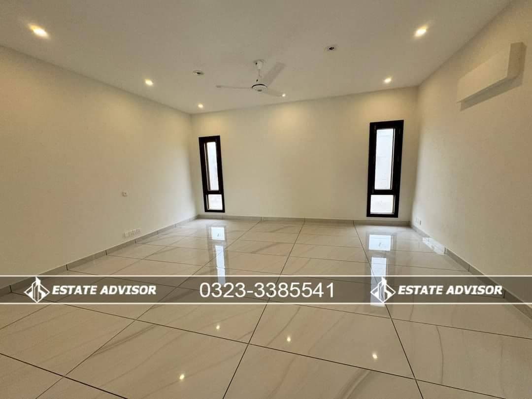 Luxury 5-Bedroom Home in Phase VIII, Zone B, DHA Karachi π‘ - 9