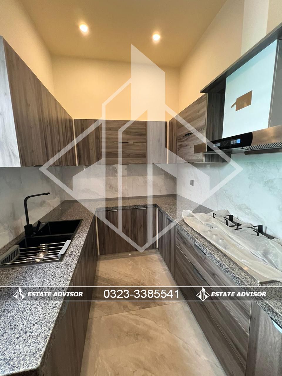 Outclassed 1 year old 800 Yards Perfectly Designed Bungalow Available for Sale in Phase VI DHA Karachi - 6