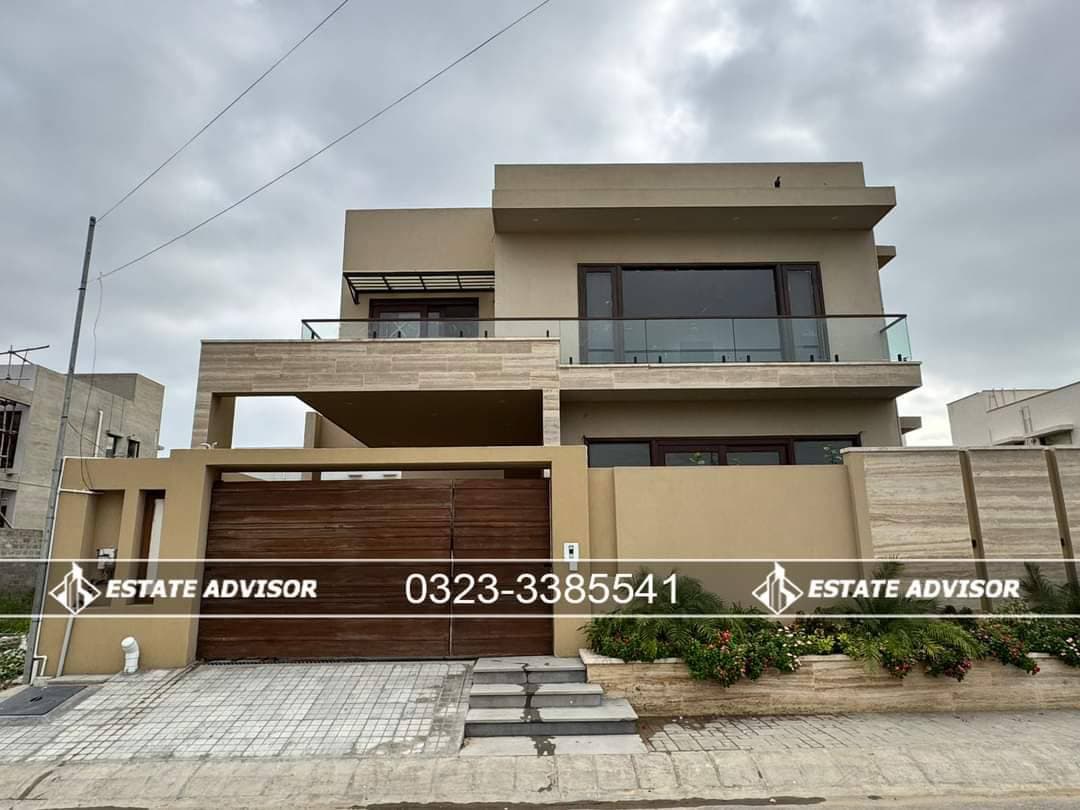 Luxury 5-Bedroom Home in Phase VIII, Zone B, DHA Karachi π‘ - 1