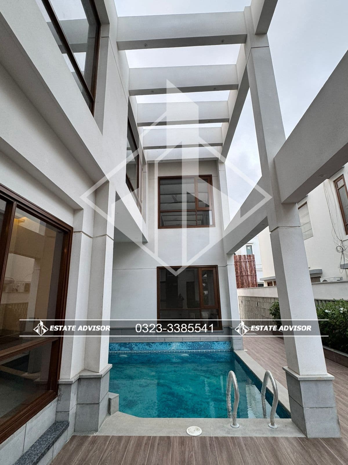 Brand New Luxury 1000-Yard Home for Sale - 23