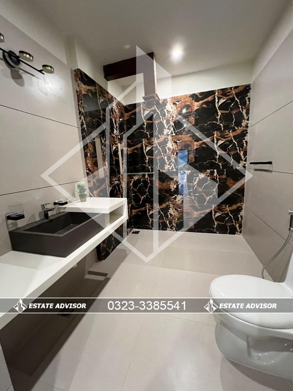 Outclassed 1 year old 800 Yards Perfectly Designed Bungalow Available for Sale in Phase VI DHA Karachi - 15